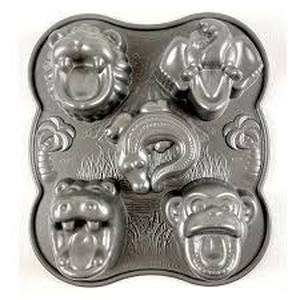lot 18736 image: Nordic Ware Hungry Animals Bakeware