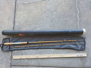 lot 6 image: Heddon Lucky 13 Fly Rod
