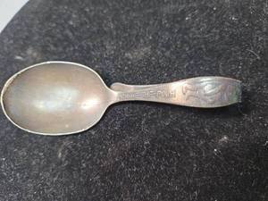 lot 34 image: Winnie the Pooh Community Silver-Plate Spoon