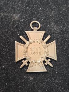 lot 44 image: WWI German Cross Medal 1914-1918
