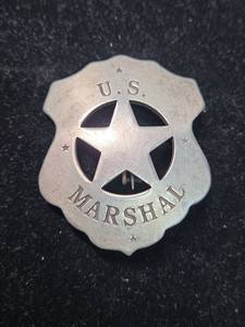 lot 45 image: U.S. Marshal Shield Badge