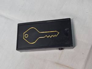 lot 75 image: Metal Magnetic Key Hider