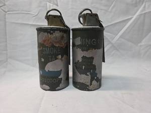 lot 115 image: Military M201A1 Training Smoke Grenades
