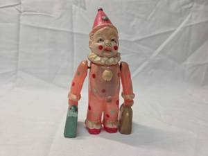 lot 125 image: 1930s Bisque Clown Figurine with Suitcases