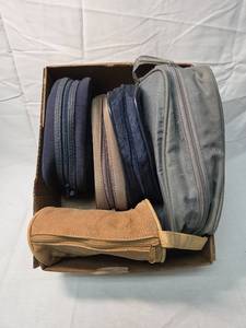 lot 167 image: KLM Travel Toiletry Bags Collection