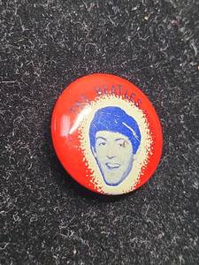 lot 183 image: 1964 Beatles NEMS Pin Button
