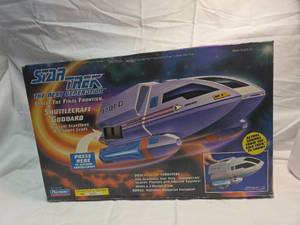lot 206 image: Star Trek TNG Shuttlecraft Goddard Electronic Toy Vehicle