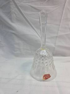 lot 208 image: Crystal Bell with Long Handle