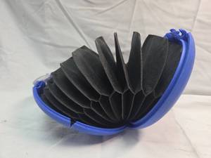 lot 228 image: Discgear Blue CDDVD Storage Case