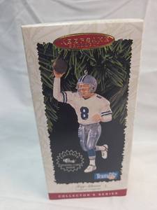 lot 257 image: Troy Aikman Dallas Cowboys Hallmark Keepsake Ornament