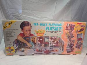 lot 304 image: Pee-wees Playhouse Matchbox Playset