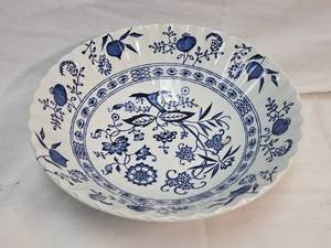 lot 330 image: J&G Meakin Blue Nordic Serving Bowl