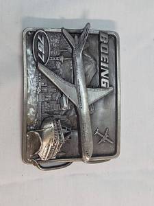 lot 333 image: 1982 Boeing 757 Commemorative Belt Buckle