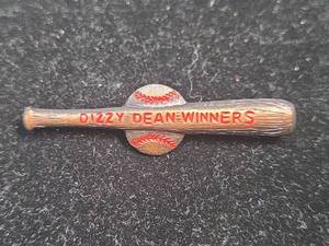 lot 378 image: Dizzy Dean Winners Baseball Tie Pin