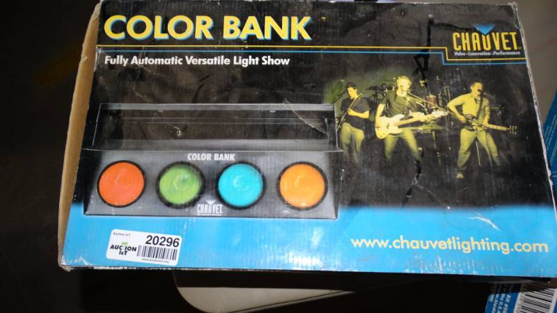 lot 20296 image: Automatic versatile light show
