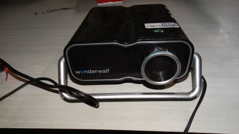 lot 20312 image: Wonderwall projector
