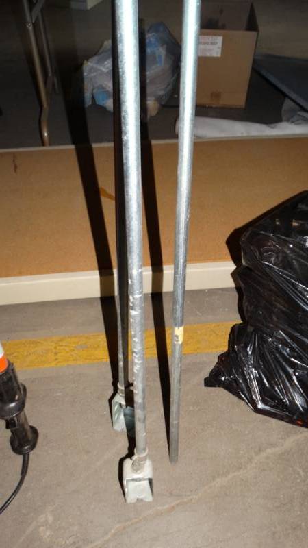 lot 20328 image: Metal rods. 2 with outlet casings.