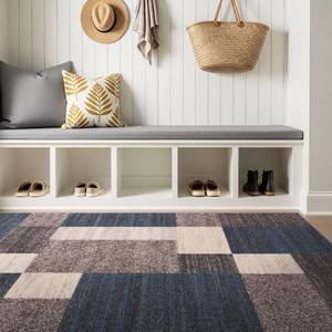 lot 61940 image: Rugshop Modern Boxes Design Non-Slip (Non-Skid) Area Rug for Entryway,Kitchen,Bedroom 4 x 6 Blue