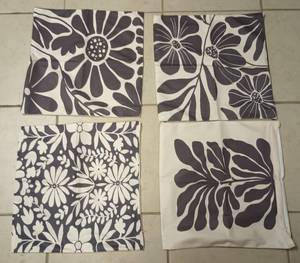 lot 304 image: JWVK Boho Black and Beige Floral Pillow Covers 18x18 Inch Set of 4,Wildflower Flower Pillow Covers,Boho Pillows Covers,Boho Throw Pillow Covers,Wildflower Flower Floral Boho Home Decor