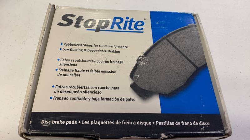 lot 715 image: StopRite HWK125 A-699N Disc Brake Pads SR699