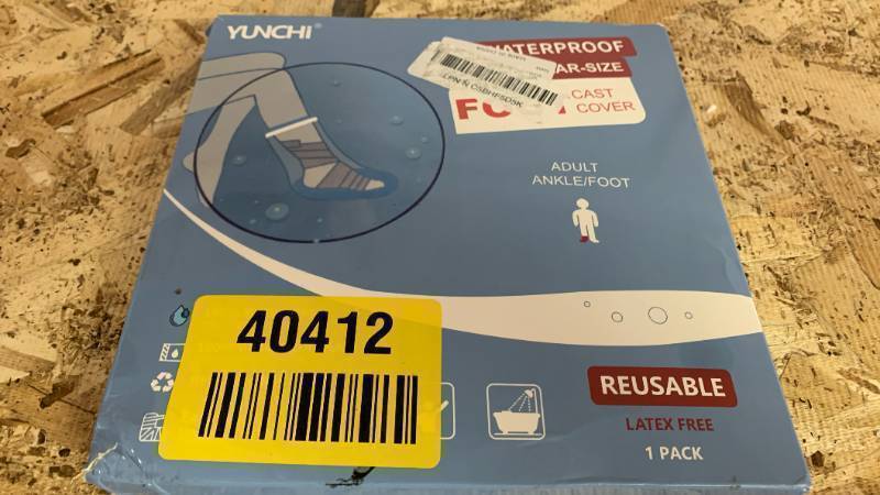 lot 719 image: DP60 Waterproof Adult AnkleFoot Cast Cover Protector