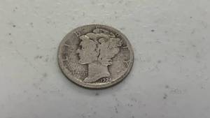 lot 9 image: 1924-D Mercury Dime Coin 90% Silver