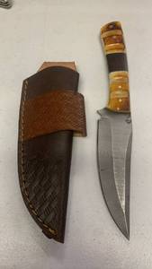 Handcrafted Damascus Steel Knife Full Tang with Bone Handle and leather sheath approx 9 inches hunting/fishing