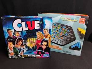 lot 1515 image: Board Game Bundle - Clue and Triangle Chess Set