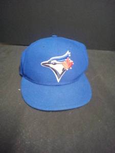 lot 1612 image: Toronto Blue Jay Hat