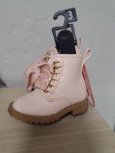 lot 1766 image: Wonder Nation Pink Combat Boots Size 3