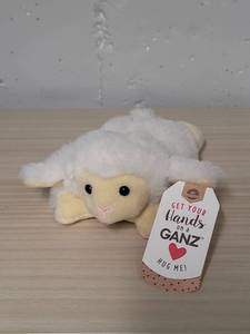 lot 1772 image: Ganz Plush White Lamb with Tag