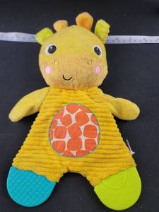 lot 2966 image: Bright Start Yellow Giraffe Baby Teething Toy