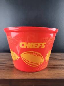 lot 2968 image: Kansas City Chiefs NFL Ice Bucket