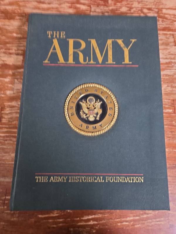 lot 6 image: The Army Historical Foundation Book