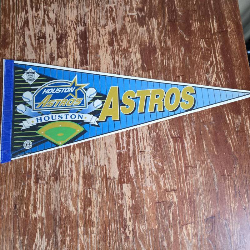 lot 31 image: Houston Astros MLB Team Pennant