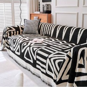 lot 8118 image: MERRYLIFE Chenille Boho Sofa Slipcover with Tassel Non-Slip Bohemian Soft Washable Loveseat Couch Cover Pet Furniture Protector (Black Boho, 71 134)