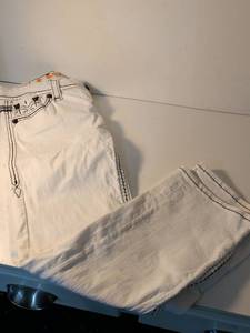 lot 5 image: Rock Revival White Denim Jeans  Size 27
