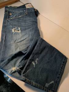 lot 19 image: Big Star Taylor Distressed Denim Jeans  Size 29L