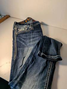 lot 27 image: Rock Revival Boris Jeans with Decorative Pocket Design  Size 29
