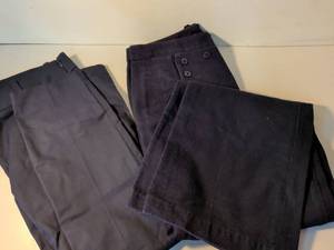 lot 33 image: Designer Pants Bundle - Ann Taylor and Ralph Lauren