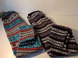 lot 36 image: Nordic Fair Isle Pattern Leggings