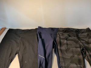 lot 40 image: Athletic Polka Dot Performance Leggings Bundle