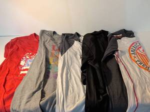 lot 49 image: Badger Sport T-Shirt Collection