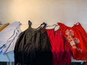 lot 65 image: Designer Tank Top Bundle - Coco  Jain and Daytrip