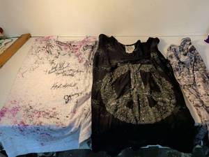 lot 66 image: Death to False Metal Tour Peace Sign Tank Top Collection