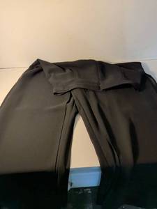 lot 68 image: J.R. Nites by Caliendo Black Evening Dress pants Size 8