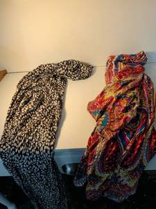 lot 69 image: 1993 Billabong Printed Rayon Dress