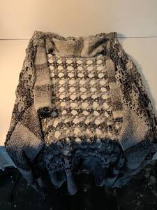 BKE Black and White Crochet Pattern Sweater
