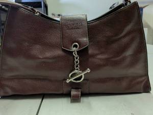 Gucci Brown Leather Toggle Closure Handbag