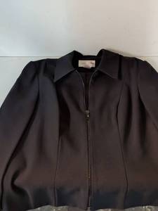 lot 175 image: Casual Corner Black Polyester Zip-Up Jacket Size 8